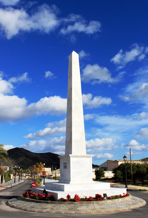 obelisco de marmol